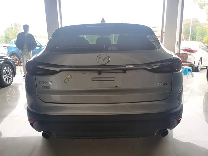 Mazda CX-4 2021 2021款 2.0L 自动两驱蓝天活力版