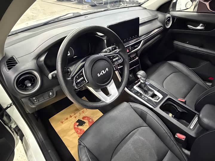 Kia K3 2021 2021款 1.5L CVT时尚版