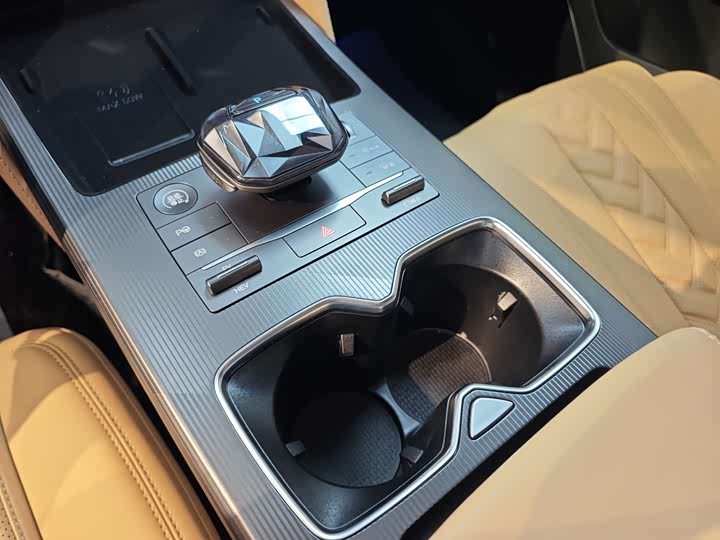 BYD Song L DM-i Hybrid 2025 2025款 智驾版 160km 超越型