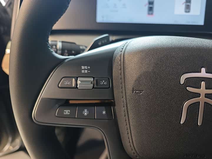 BYD Song L DM-i Hybrid 2025 2025款 智驾版 160km 超越型