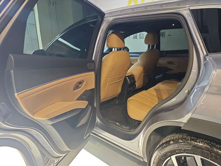 BYD Song L DM-i Hybrid 2025 2025款 智驾版 160km 超越型