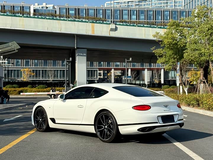 Bentley Continental GT 2022 2022款 4.0T GT V8