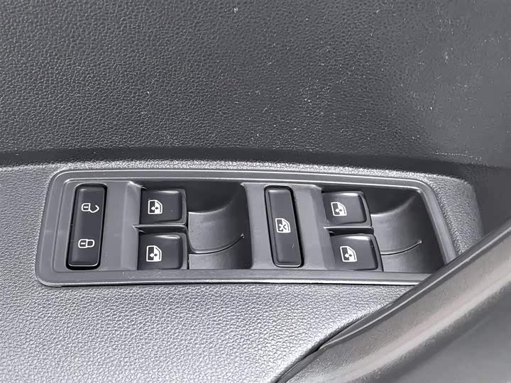 Volkswagen Santana 2021 2021款 1.5L 手动风尚版