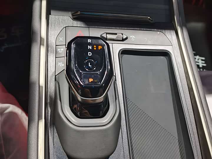 Ford Edge 2023 2023款 锐界L 2.0T EcoBoost E混动四驱七座 STLine