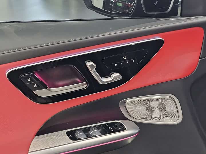 Mercedes-Benz GLC-Class Coupe 2024 2024款 GLC 300 4MATIC 轿跑SUV