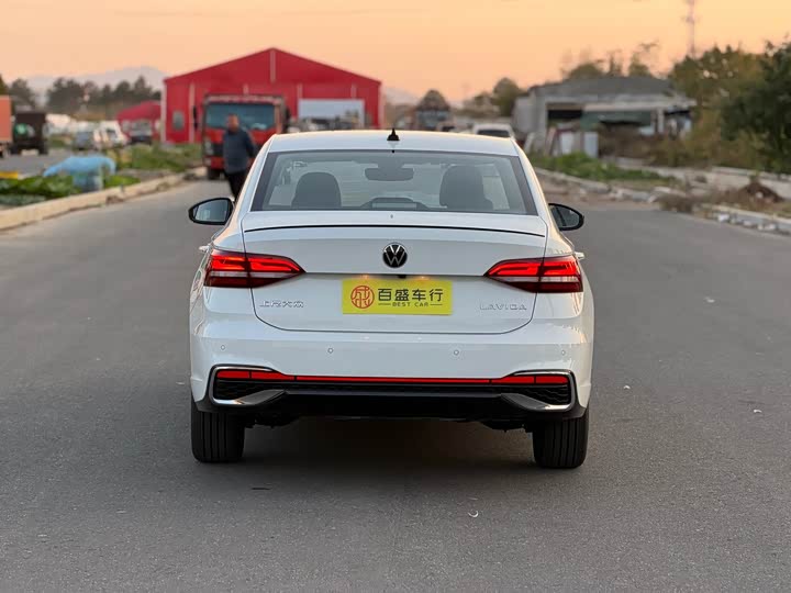 Volkswagen Lavida 2024 2024款 300TSI DSG星空领先版