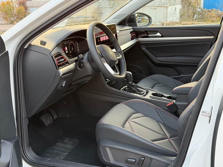 Volkswagen Lavida 2024 2024款 300TSI DSG星空领先版