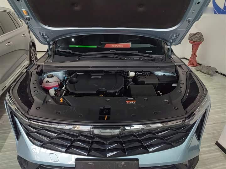 Geely Atlas 2024 2024款 1.5TD 智尊版