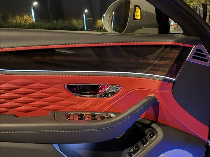 Bentley Flying Spur Hybrid 2022 2022款 2.9T V6 Hybrid