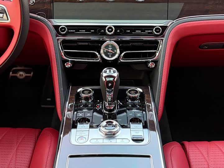 Bentley Flying Spur Hybrid 2022 2022款 2.9T V6 Hybrid