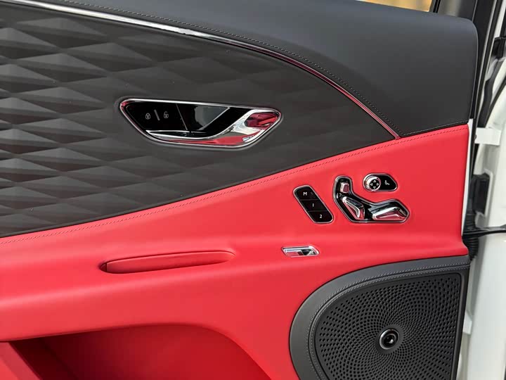 Bentley Flying Spur Hybrid 2022 2022款 2.9T V6 Hybrid