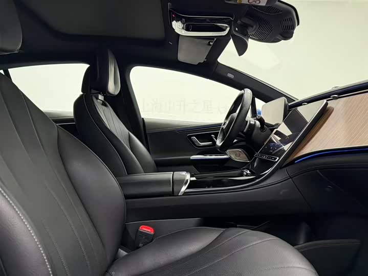 Mercedes-Benz EQE 2022 2022款 350 先锋版