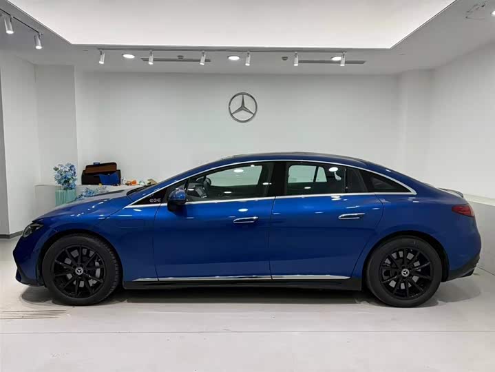 Mercedes-Benz EQE 2022 2022款 350 先锋版