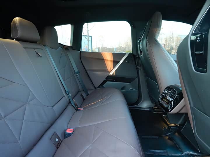 BMW iX 2023 2023款 xDrive40