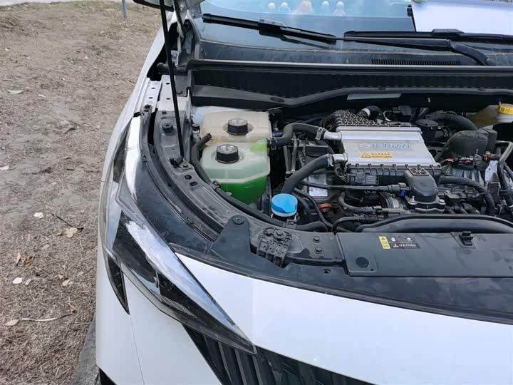 GAC Trumpchi GS3 2023 2023款 影速 270T 劲享版