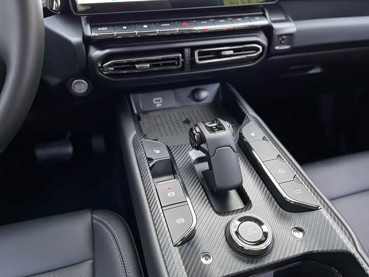 Haval H-Dog 2023 2023款 2.0T 两驱潮野版Plus