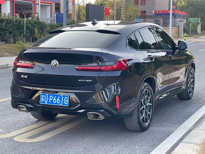BMW X4 2022 2022款 xDrive 25i M运动套装