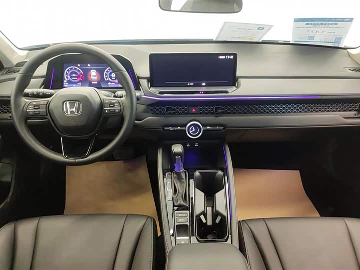 Honda Accord 2025 2025款 运动系列 260TURBO 豪华版