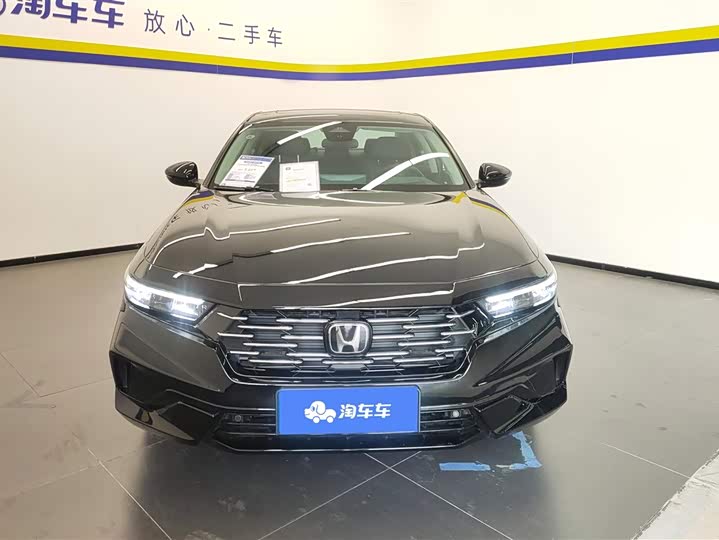 Honda Accord 2025 2025款 运动系列 260TURBO 豪华版