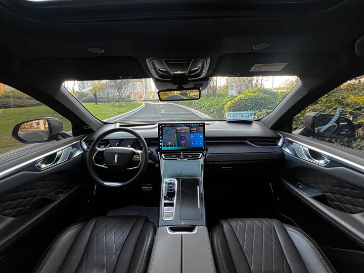 Wey Mocha 2021 2021款 2.0T 两驱特醇版