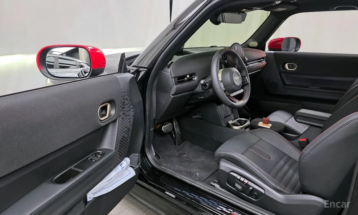 Mini Cooper 2024 JCW