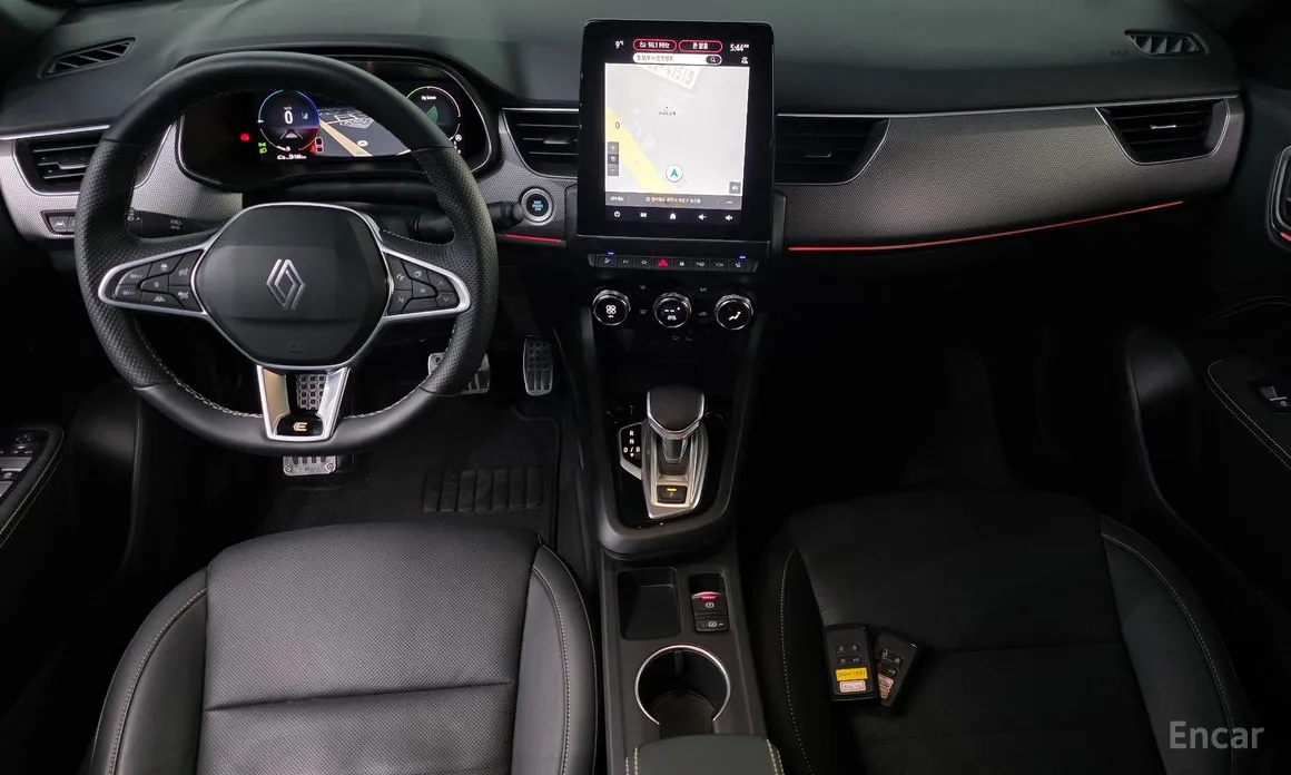 Renault Arkana 2024 1.6 E-TECH Iconic Design Package