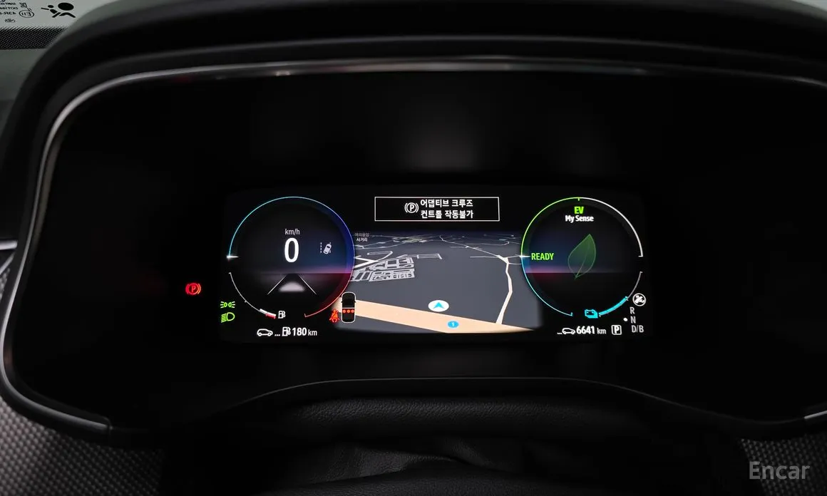 Renault Arkana 2024 1.6 E-TECH Iconic Design Package