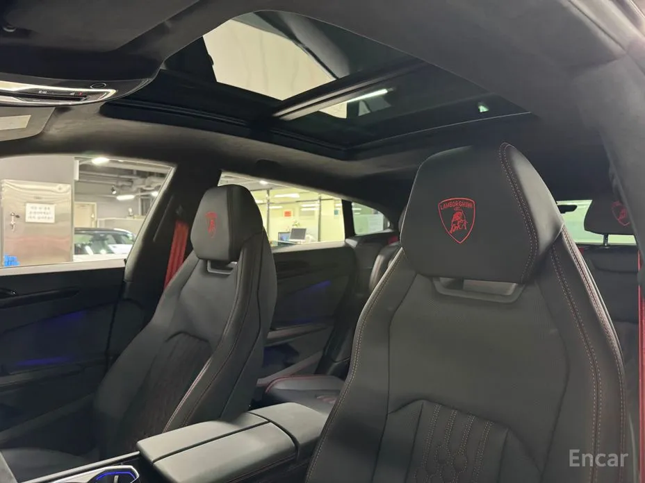 Lamborghini Urus 2018 4.0 V8 SE