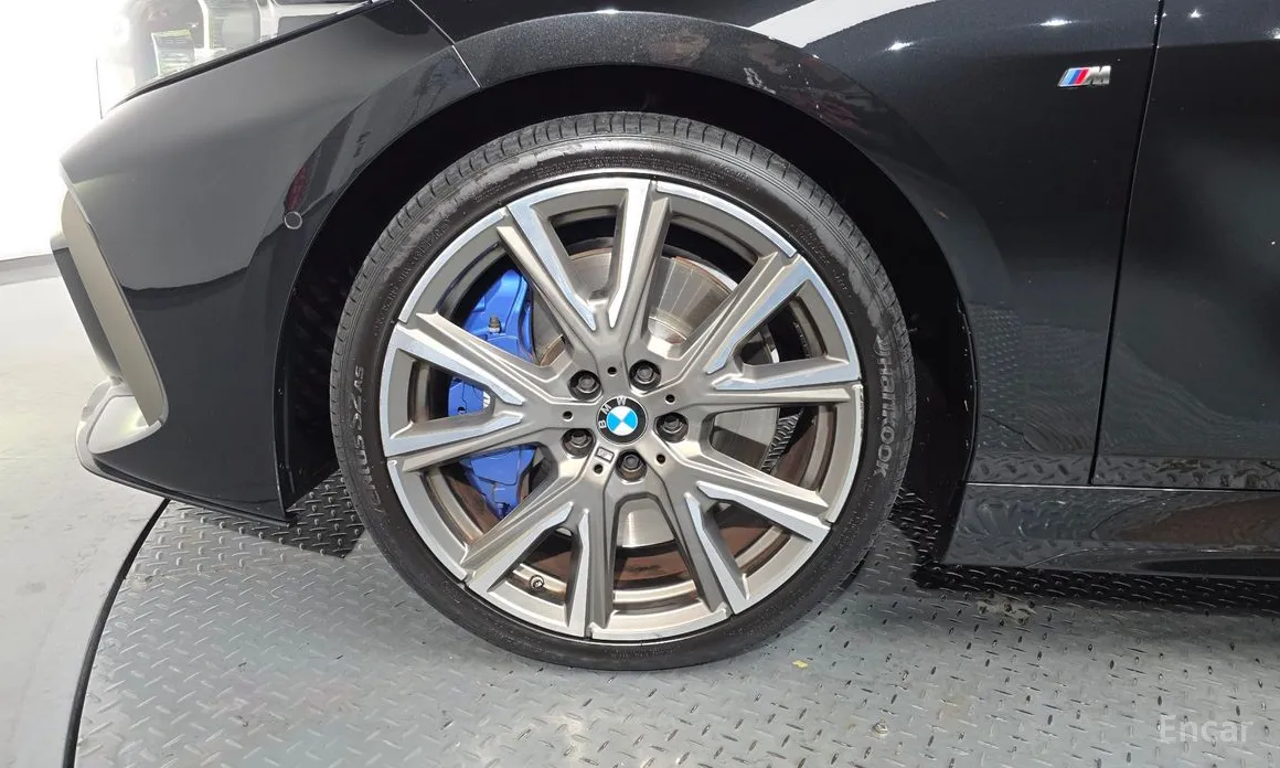 BMW 1 Series 2020 M135i xDrive