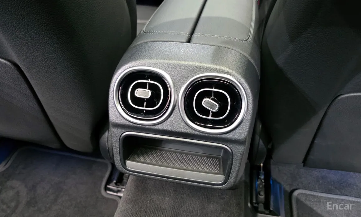 Mercedes-Benz C-Class 2022 C200 Avantgarde