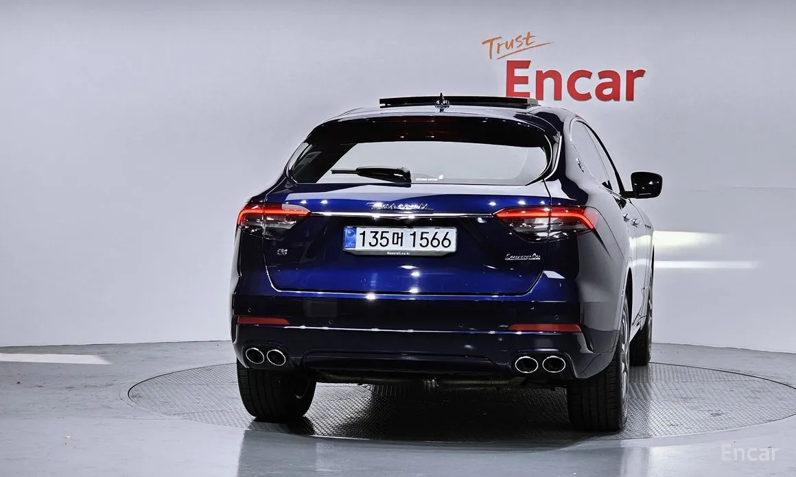 2016 Maserati Levante