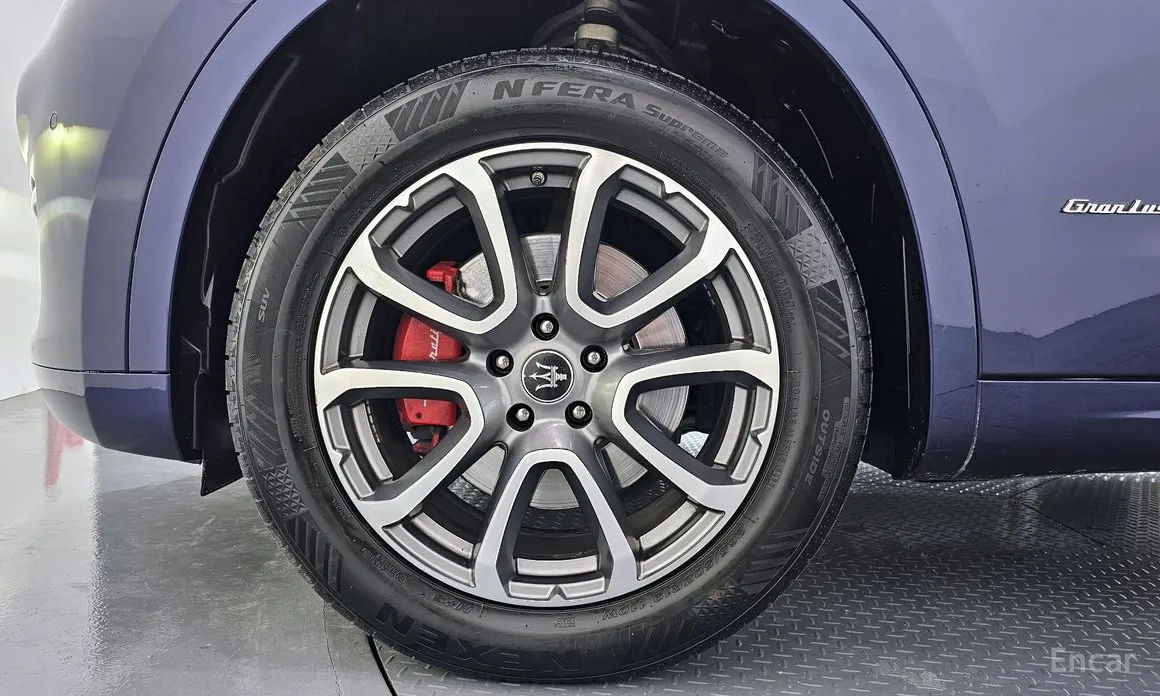 2016 Maserati Levante