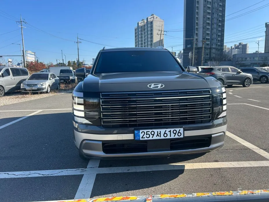 Hyundai Palisade 2025 Gasoline 2.5T 4WD 7-Seater