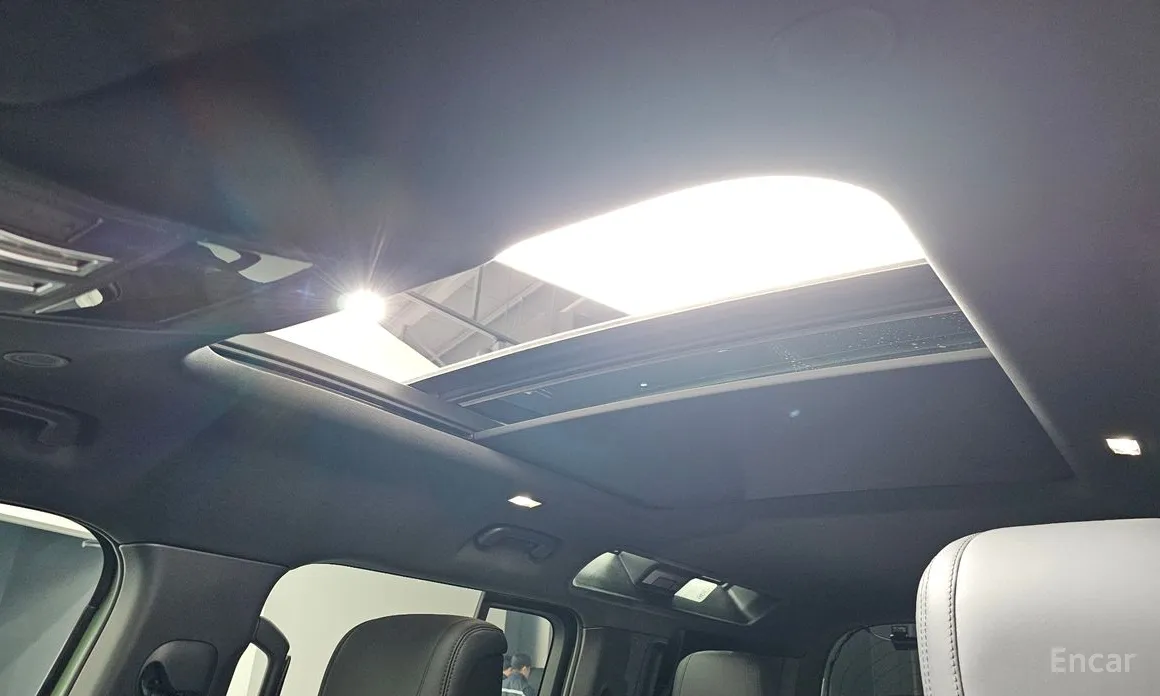 Land Rover Defender 2020 110 D300 75th Edition