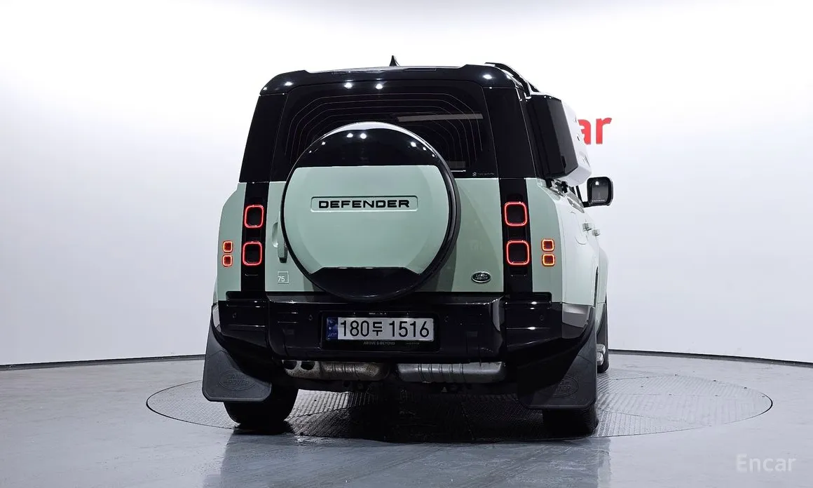 Land Rover Defender 2020 110 D300 75th Edition