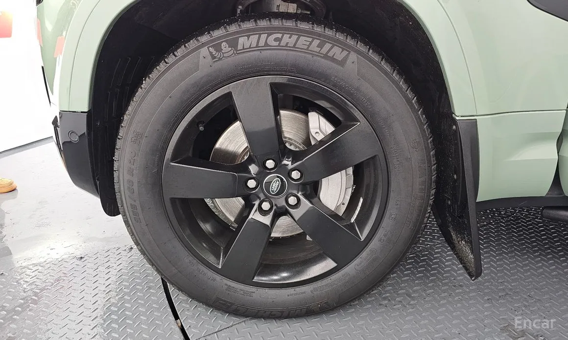 Land Rover Defender 2020 110 D300 75th Edition