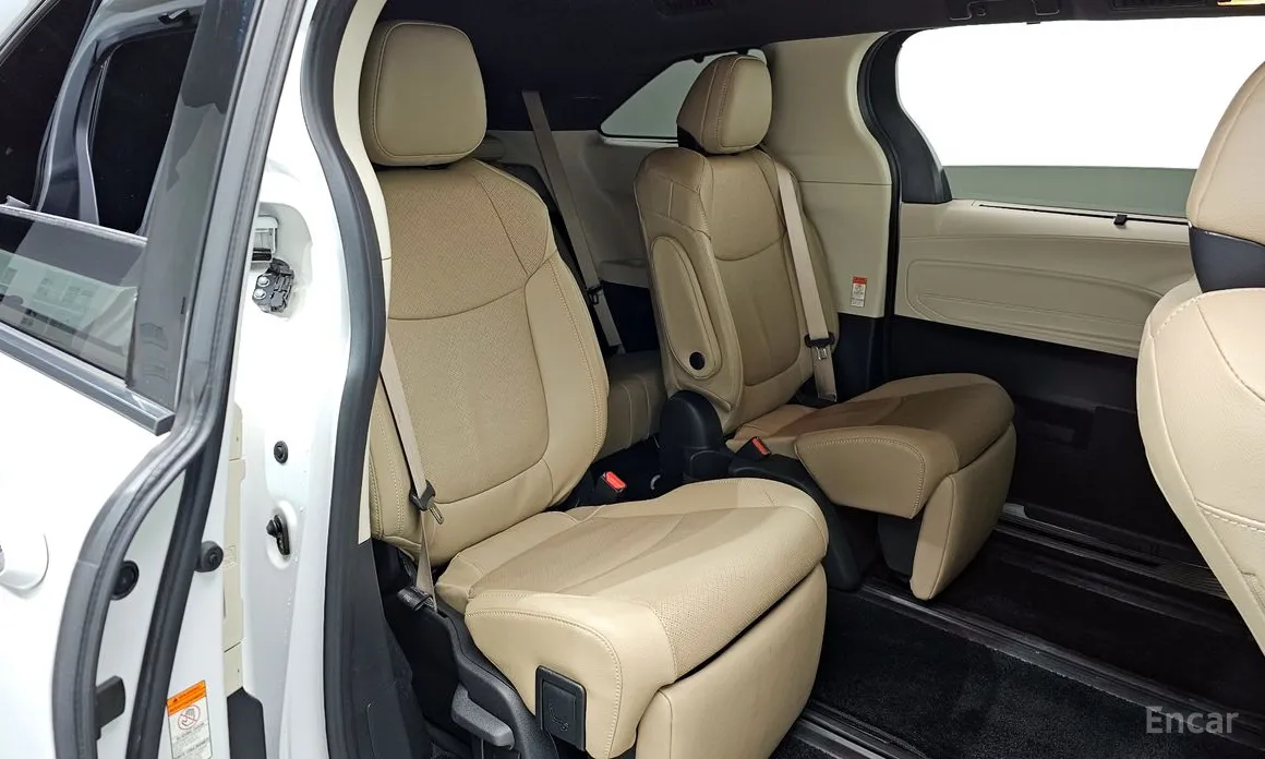 Toyota Sienna 2020 2.5 Hybrid 2WD