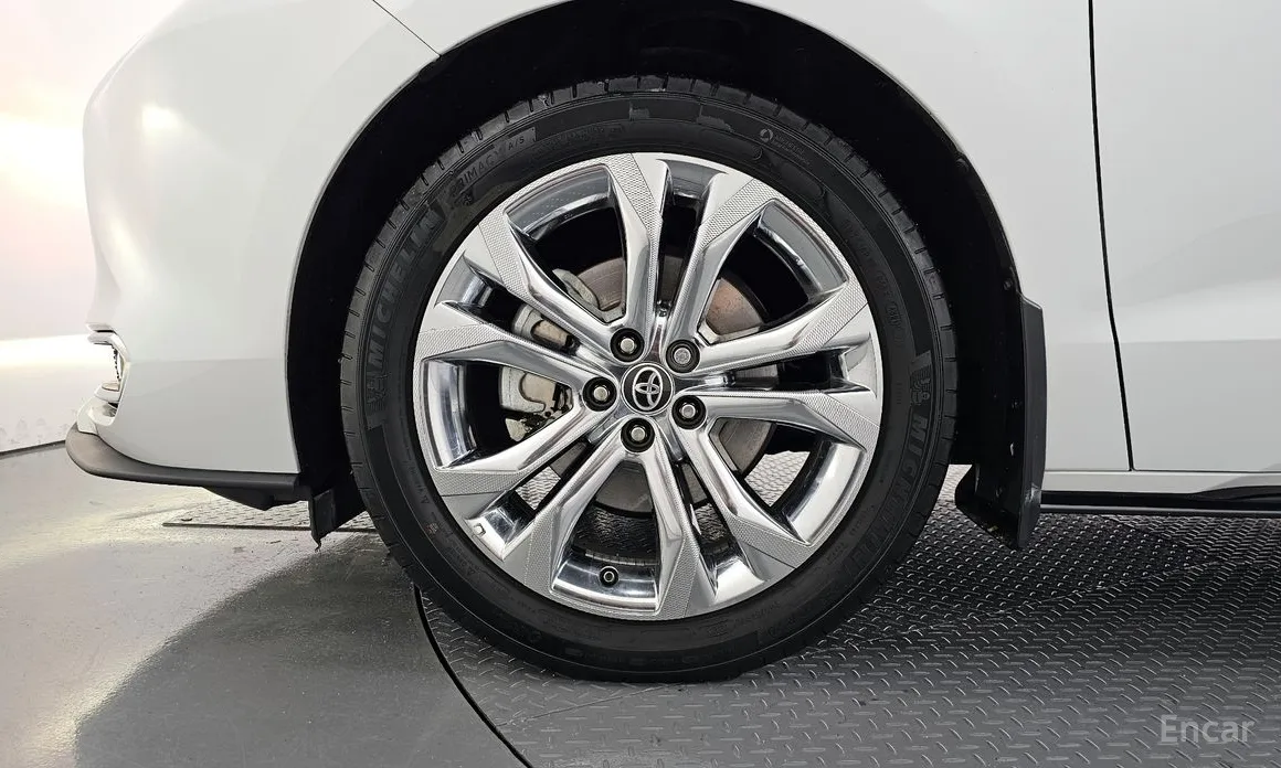 Toyota Sienna 2020 2.5 Hybrid 2WD