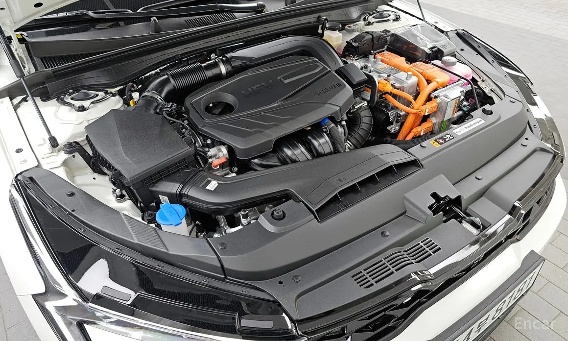 Kia K5 2023 Signature