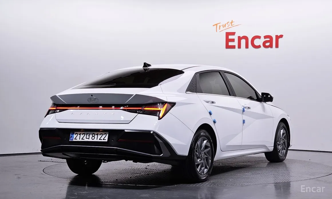 Hyundai Avante 2023 1.6