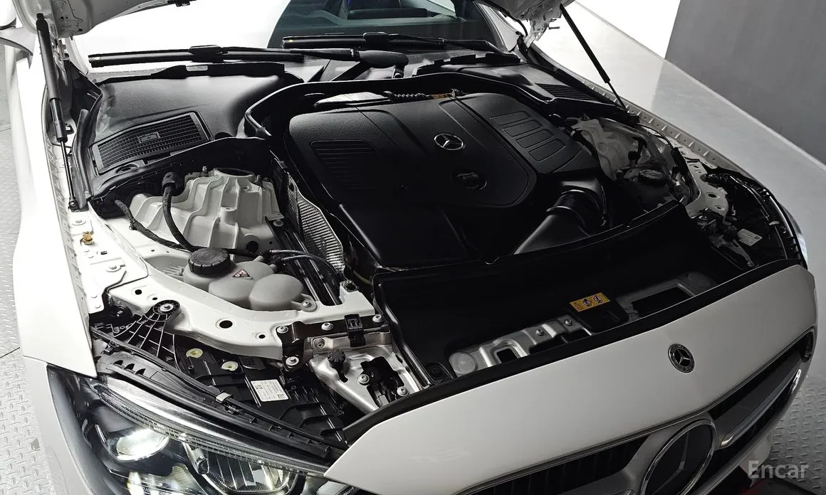 Mercedes-Benz C-Class 2022 C200 Avantgarde