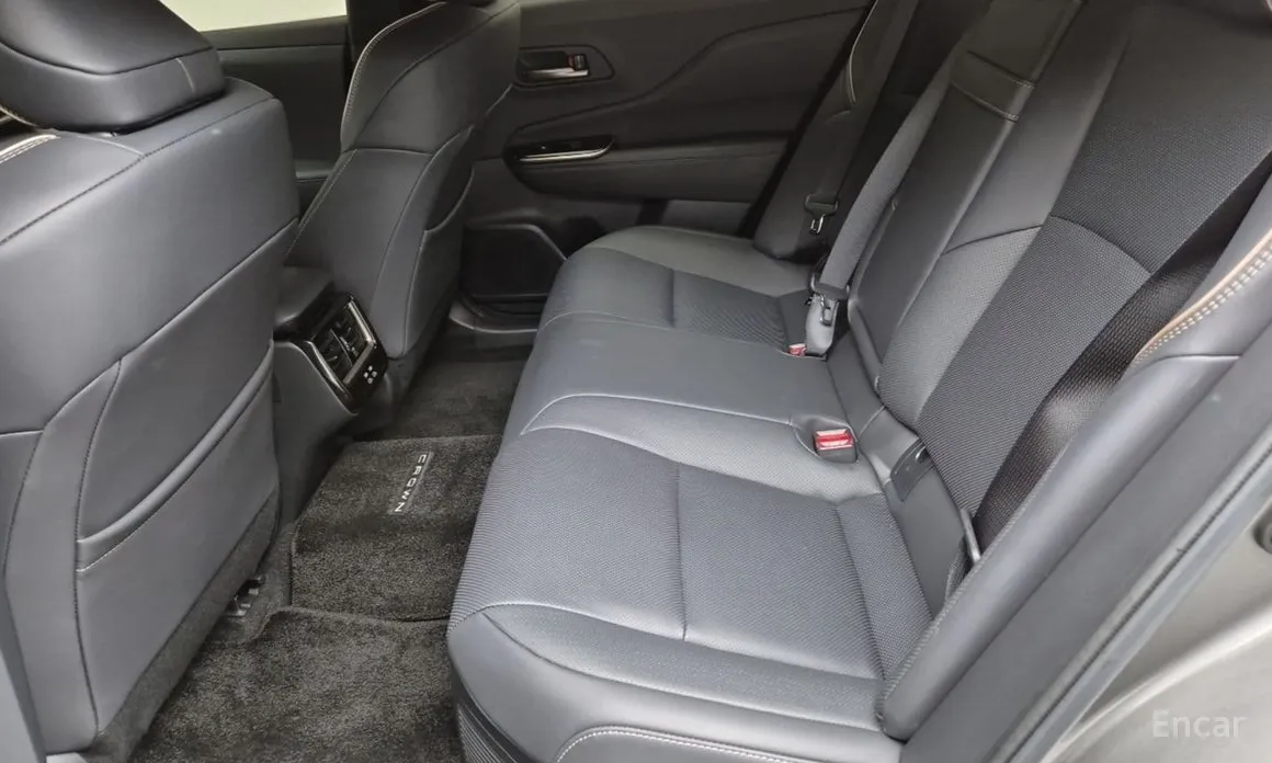 Toyota Crown 2023 2.5 4WD Hybrid