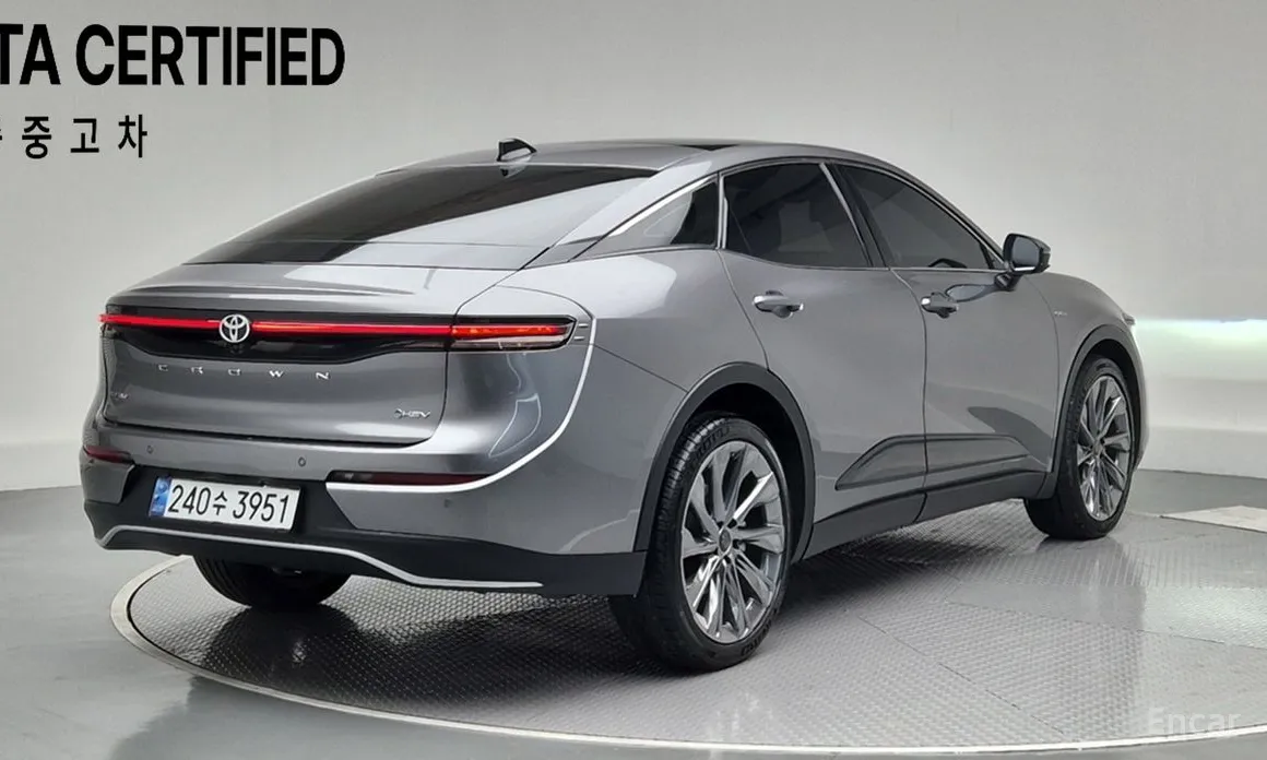 Toyota Crown 2023 2.5 4WD Hybrid