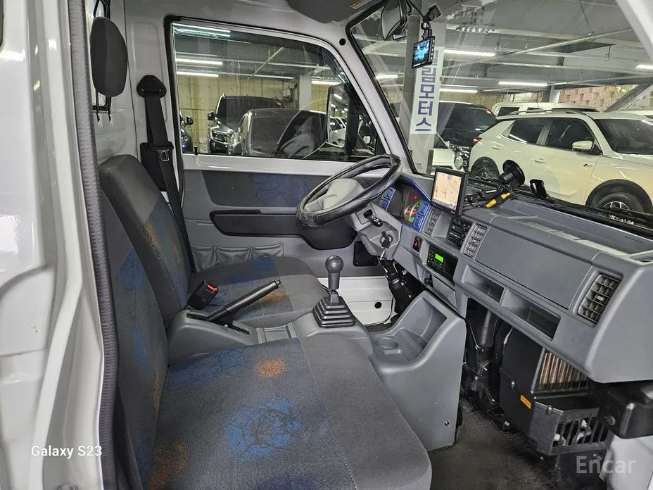 Chevrolet Labo 2008 jackknifed Long cargo