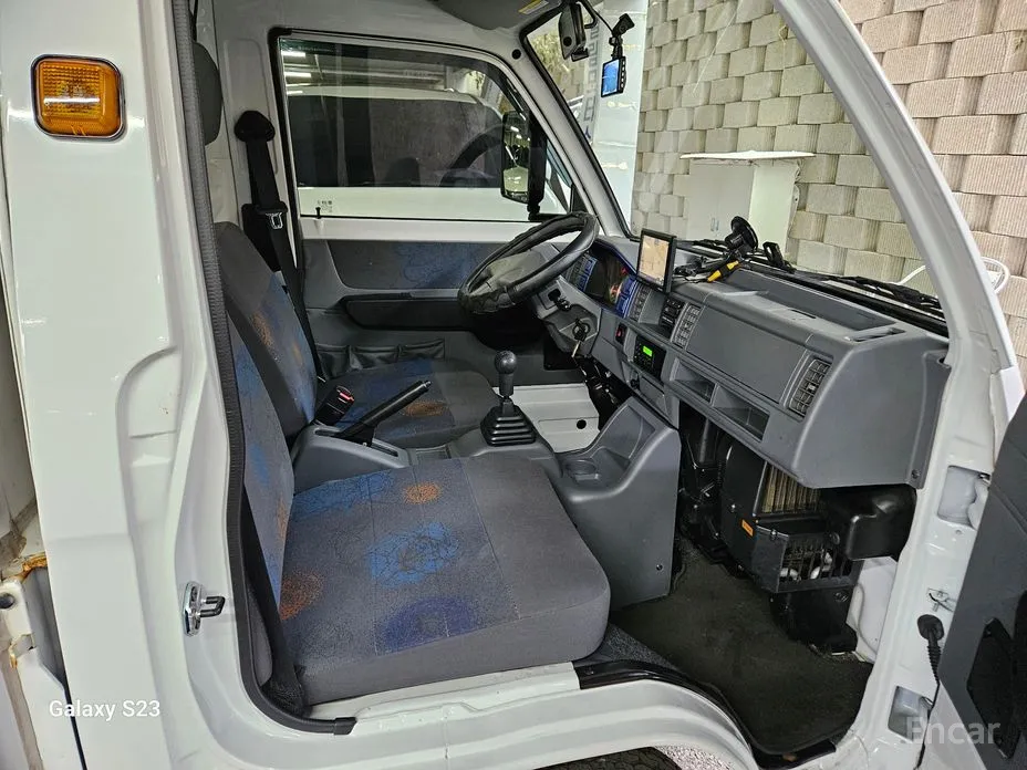 Chevrolet Labo 2008 jackknifed Long cargo