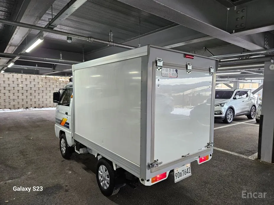 Chevrolet Labo 2008 jackknifed Long cargo