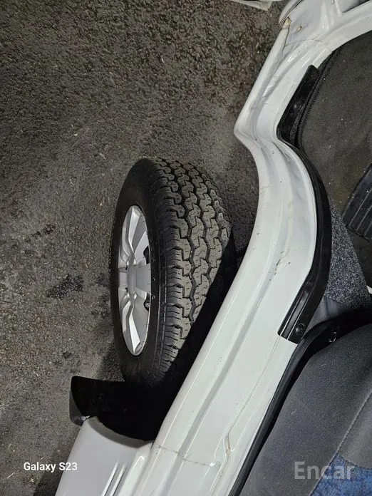 Chevrolet Labo 2008 jackknifed Long cargo