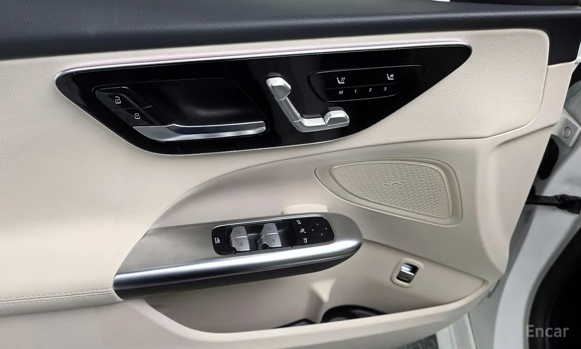 Mercedes-Benz C-Class 2022 C200 Avantgarde