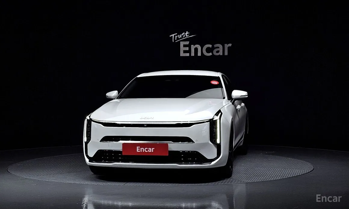 2024 Kia K8