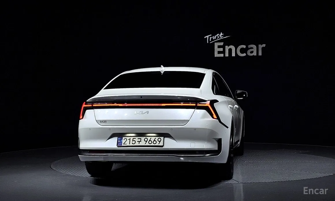 2024 Kia K8